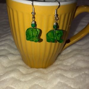 Earrings green